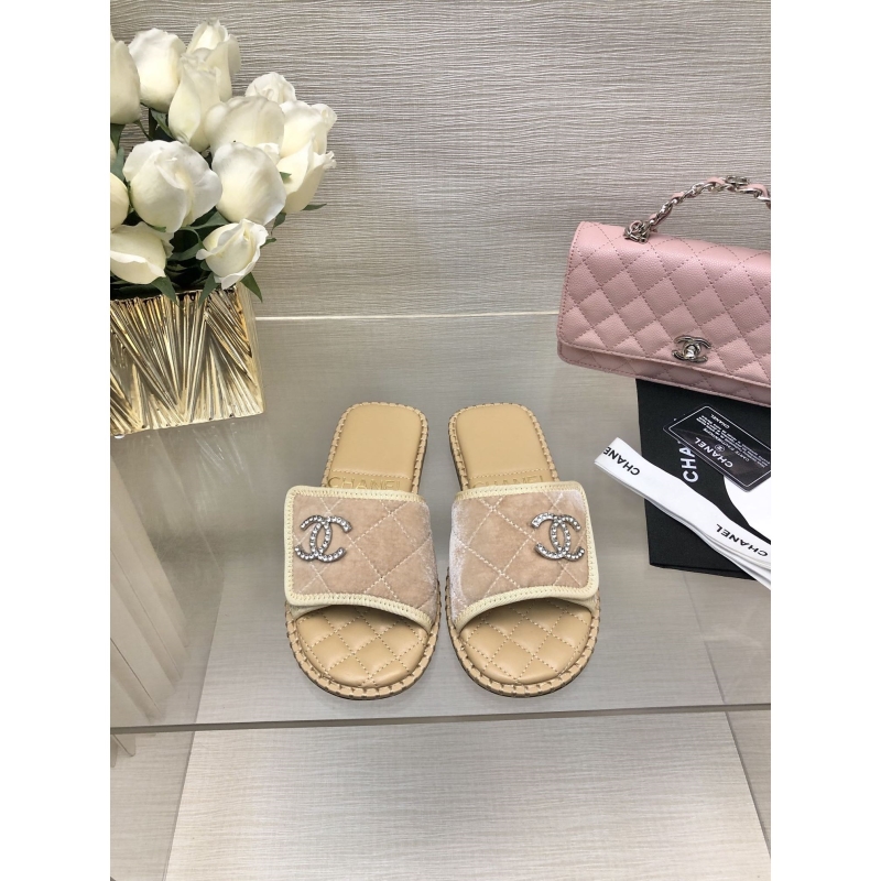 Ch*el slippers